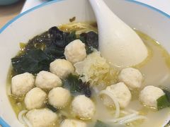 -灵芝妹子海鲜米线(凯德和平广场店)