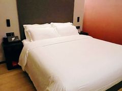 -栢里酒店(广州上下九步行街店)