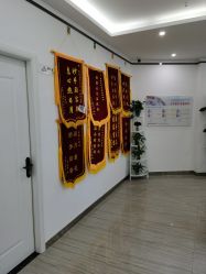 -蕾特恩专业祛痘·皮肤管理