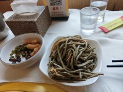 -天宜隆蘑菇宴火锅(石景山旗舰店)