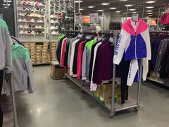 -上品折扣(回龙观店)