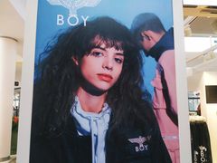 -BOY LONDON(上海佛罗伦萨小镇店)