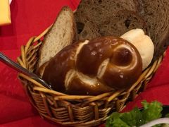 Pretzel碱水面包-申德勒加油站西餐厅(日坛路总店)