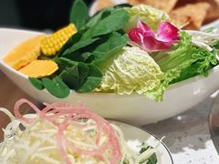 -三人行骨头王火锅(长寿店)