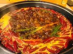 -黄潇洒老火锅(九眼桥宏济巷店)