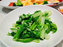 -滩外滩·本帮江浙菜(新天地店)