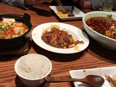 -峨嵋小镇·川菜(正定朗华店)