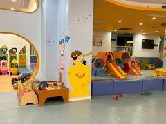 -戊辰亲子游泳俱乐部