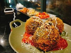 墨鱼芝士饭团-KCOOKING概念韩餐(世茂52+店)