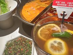 -九鼎轩脆毛肚火锅(三钢里店)