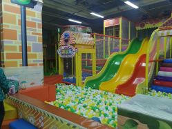 -嘟嘟乐儿童乐园(卜蜂莲花店)