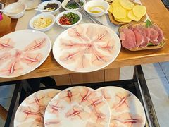 -颜氏双江清水鱼一养身火锅(磁器口店)