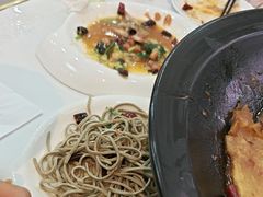 -阿三鱼头泡饼·家常菜