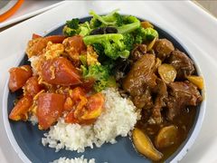 盖浇饭-久食久美食广场(学院国际大厦店)