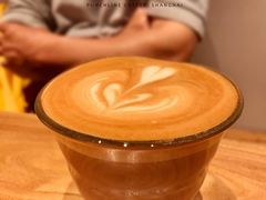 燕麦拿铁-Punchline Coffee&Roaster(同济大学店)