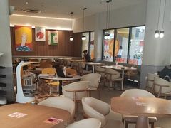-必胜客(阿罗海店)