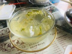 茉莉花水晶冰凉粉加蜂蜜-周大娘牛乳(旧寨古村总店)