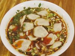 四两酸汤杂拌儿-尤素福东举院饺子馆