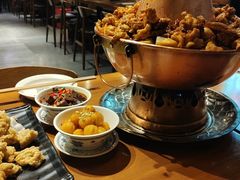 -炉小二铜锅牛蛙•川湘菜(三里屯店)