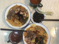 -丽丽三鲜螺蛳粉(田林路店)