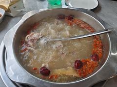 -光头药膳鸡(莱茵小镇店)