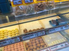 -東更道点心行(利客来店)