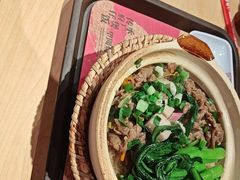 -华记煲仔华·煲仔饭(市桥易发店)