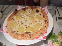 -春树下·树屋花房西餐厅(罍街AS1980店)