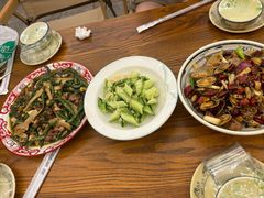 -去吃小龙虾·江湖菜·烧烤(南滨路店)