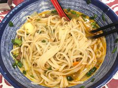 -秦香陕西食府(华贸天地店)