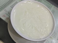 双皮奶-义顺牛奶公司(庇利金街店)