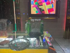 -Karaoke Top One KTV