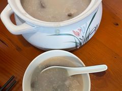 -洲心明记烧肉大粥