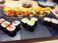 -万岁料理回转寿司(华贸店)
