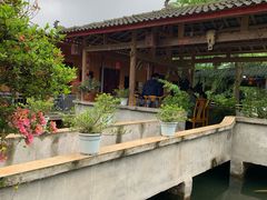 -源泉冷水鱼庄(小鱼洞店)