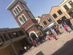 -王府井奥莱临潼小镇(临潼店)