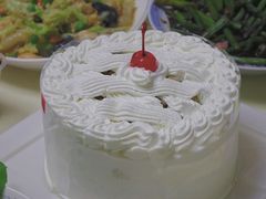 -红宝石·鲜奶小方·海派西点房(南翔店)
