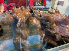 -王浩儿纪六孃甜皮鸭(乐山总店)