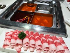 -海底捞火锅鲜切牛肉主题店(长寿路店)