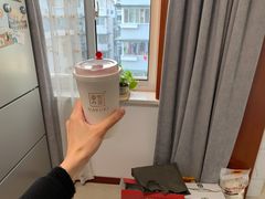 -奈雪的茶(湖滨银泰in77C区PRO店)