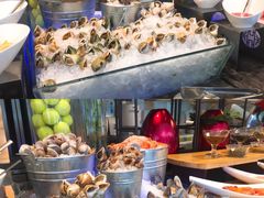 -圣丰索菲特·2 On 988 Café 自助餐厅