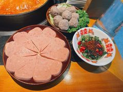 -憨孃孃·重庆老火锅(红山黑金店)