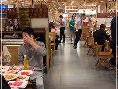 大堂-山焱·炭火自助烤肉(周浦万达店)
