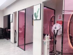 -变画·发型STUDIO