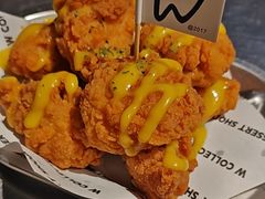-W COLLECTIVE  DESSERT SHOP
