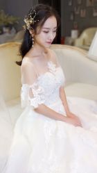 -艾米丽婚纱礼服