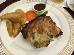 沙皇芝士烤带骨牛排-92°C俄式厨房(中央大街店)