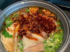 -臻老板牛肉面(光华路SOHO店)