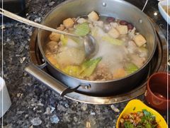 -一席地·本地鸡窝·杭帮鸡火锅(萧山银隆百货店)