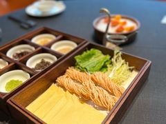 -鲁采LU STYLE(新天地店)